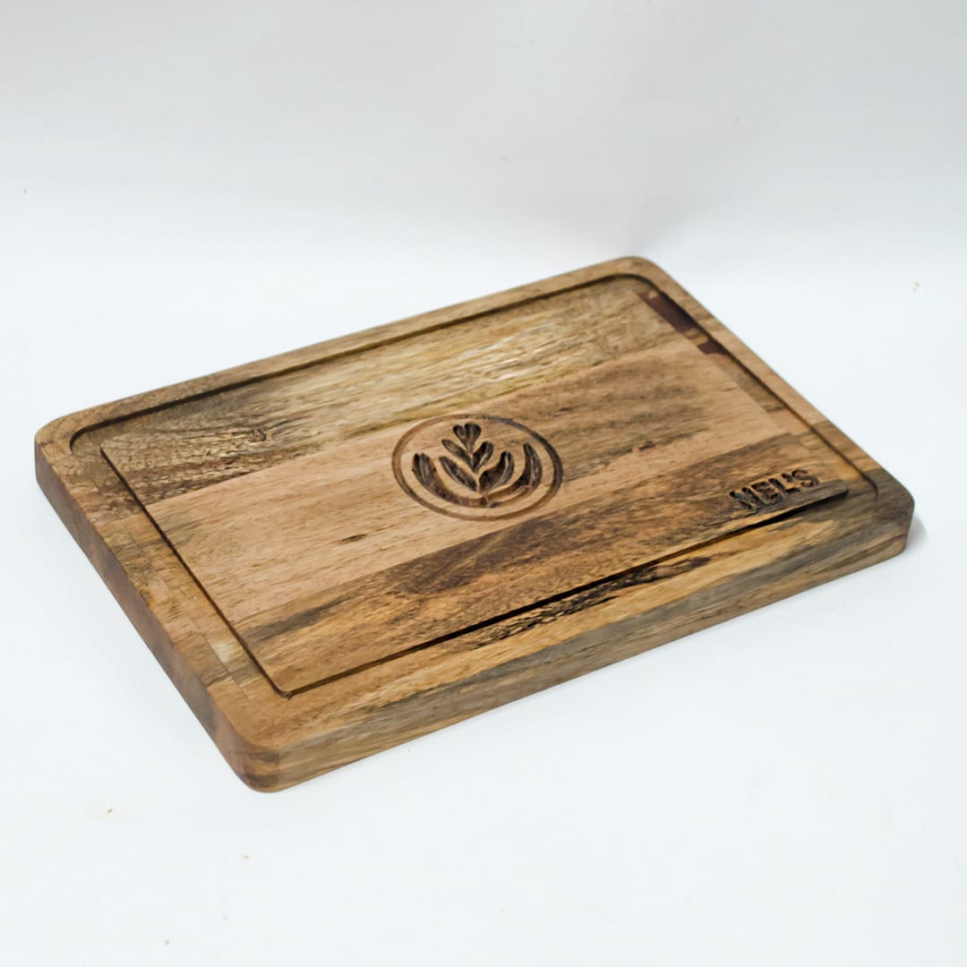 Mango wooden serving and display tray
